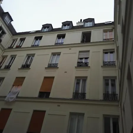 In The Marais Parigi
